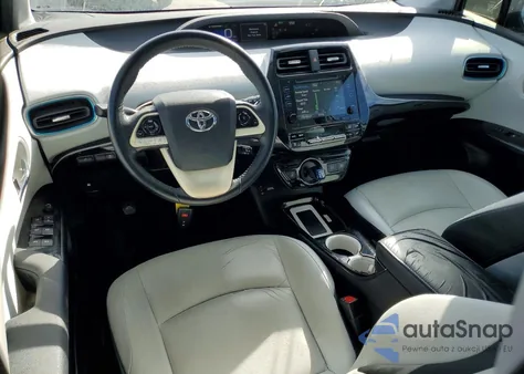 2016 Toyota Prius z USA, uszkodzony, nr VIN JTDKARFU1G3019380